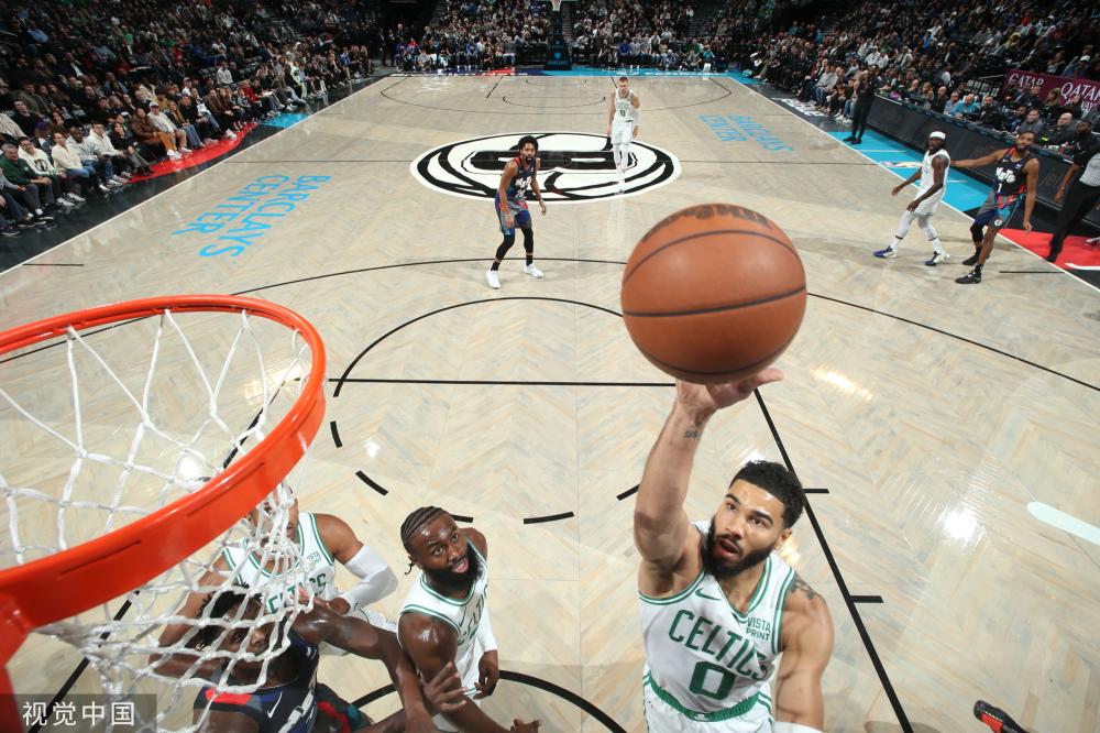 托马斯年轻 托马斯年轻