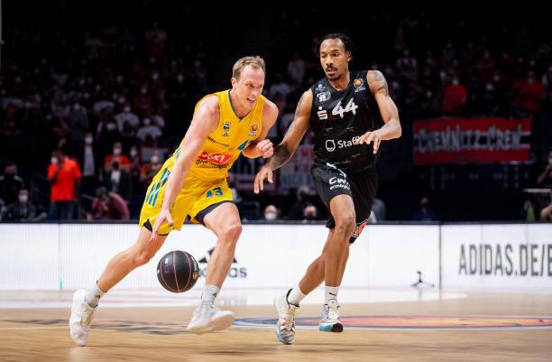 键场次能够 键场次能够