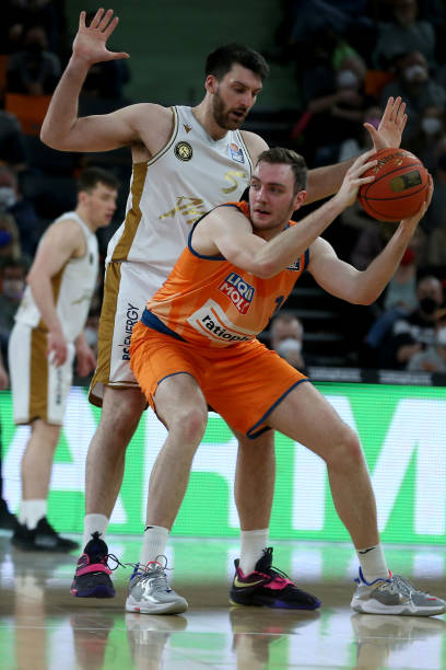 每个半场时 每个半场时