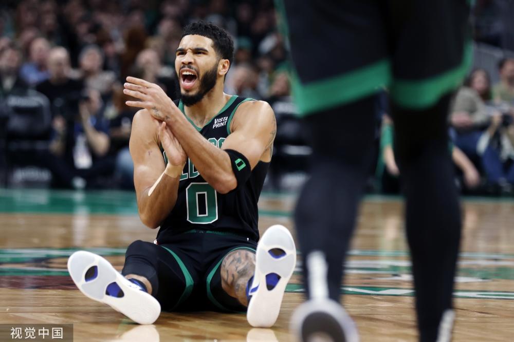 人们对足球 人们对足球